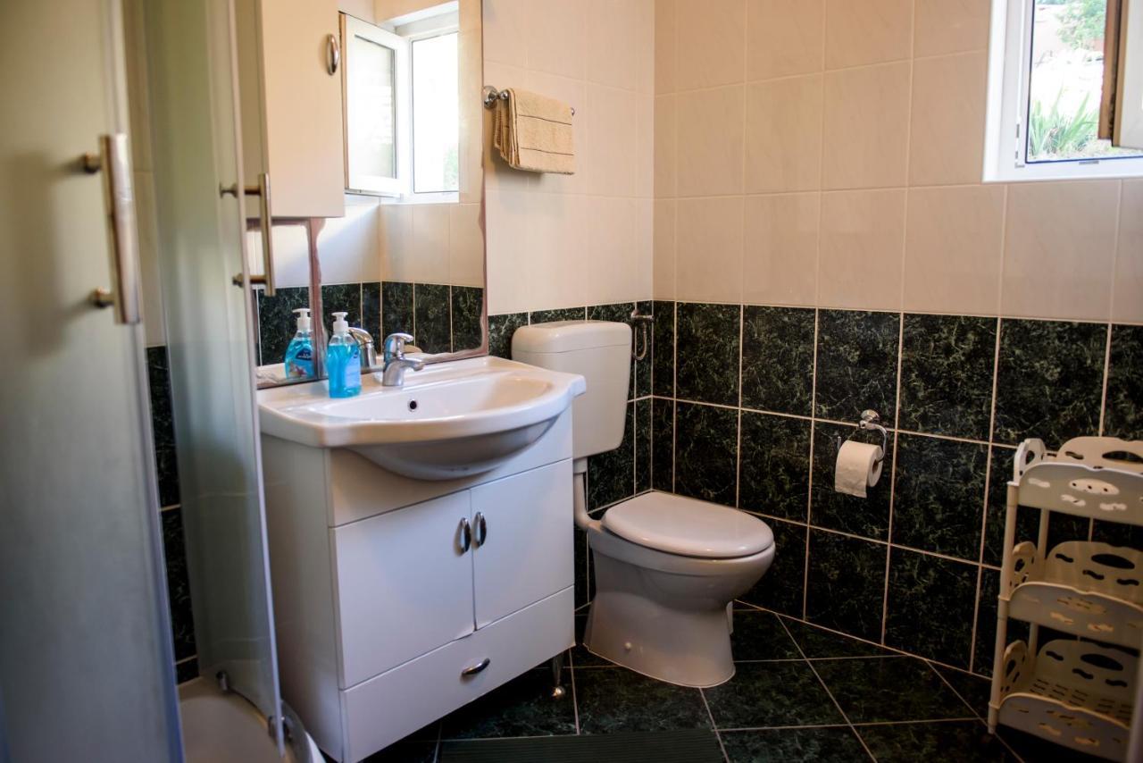 Apartman Mijo - Suhi Potok Jesenice  Exterior foto
