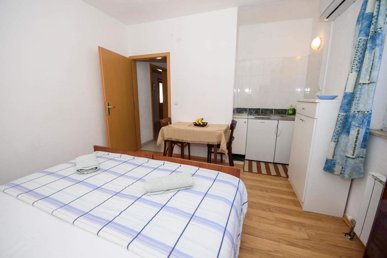 Apartman Mijo - Suhi Potok Jesenice  Exterior foto